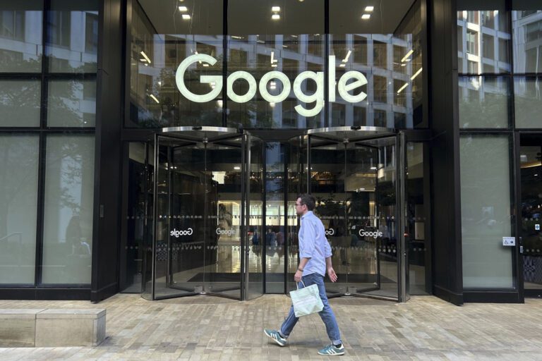 Apple executive suggests google’s search reign could end with ai