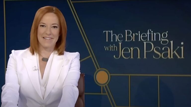 Struggling to shine: psaki and sanders face off against media