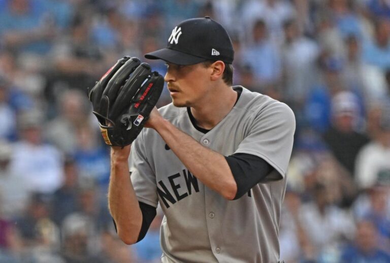 Sunday showdown: top mlb picks and predictions