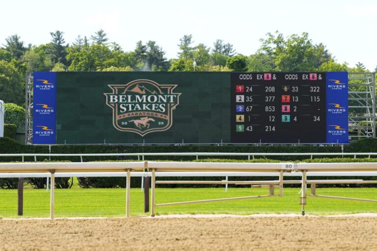 Top picks for winning exactas and trifectas