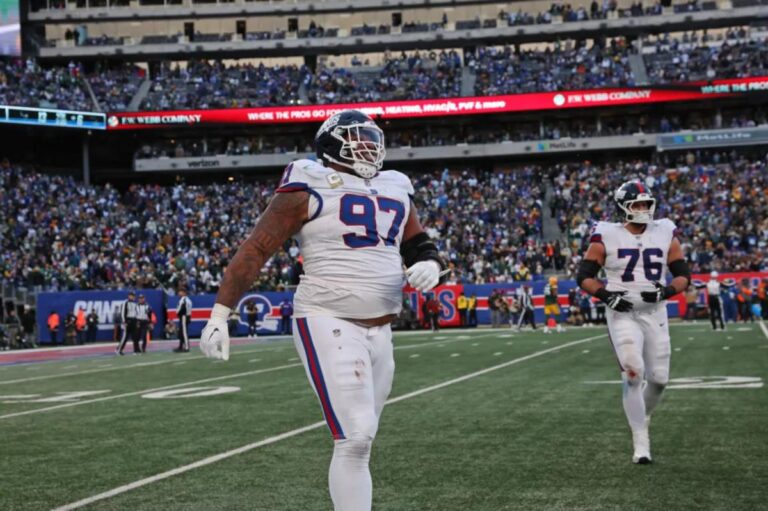 Dexter Lawrence Fights to Return to Giants Lineup