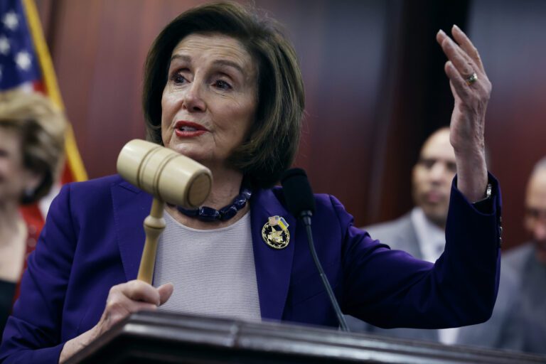 Pelosi Announces Departure After Four Decades in Congress