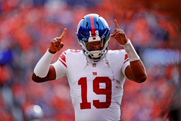 Score Big with $200 in Bonus Bets on Giants vs. Packers by Betting Just $5