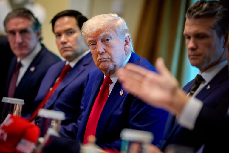 Trump Administration Pushes Ahead with $2,000 Tariff Checks Despite Congressional Doubts