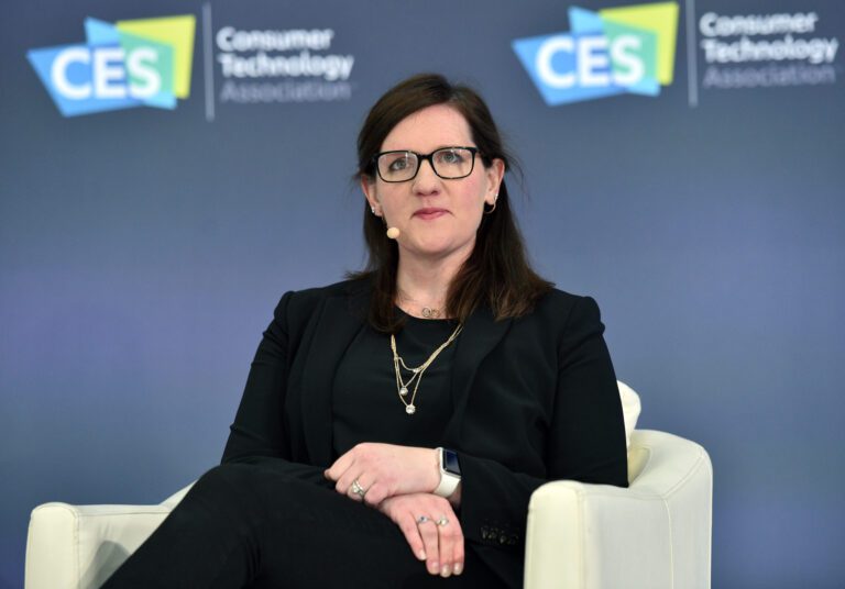 Supreme Court Signals Shift in Presidential Control Over Independent Agencies